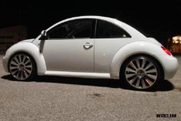 VW NewBeetle white