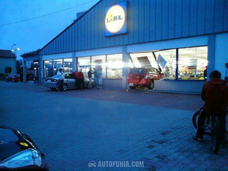 lidl drive in